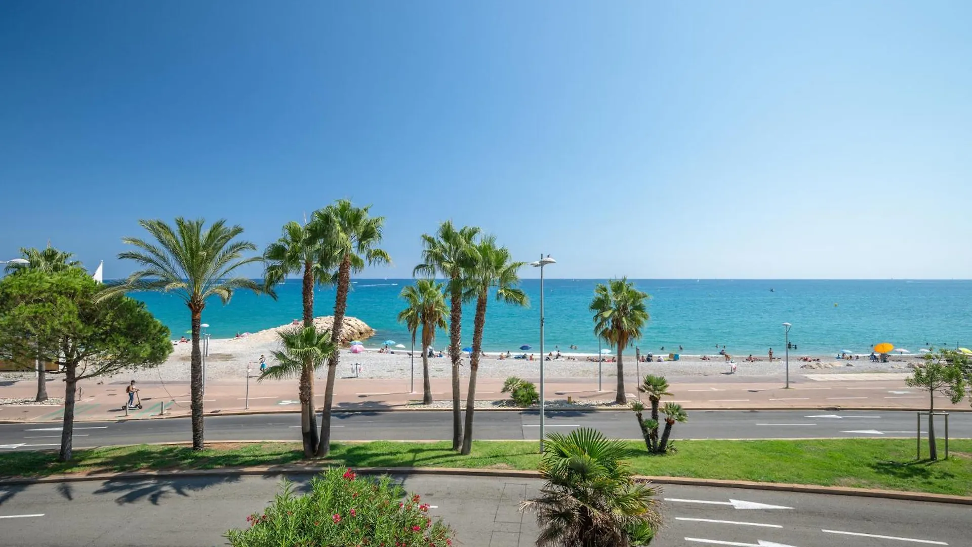 Cosy & Chill Appartements - Superbe Vue Mer, Wifi & Clim Cagnes-sur-Mer France