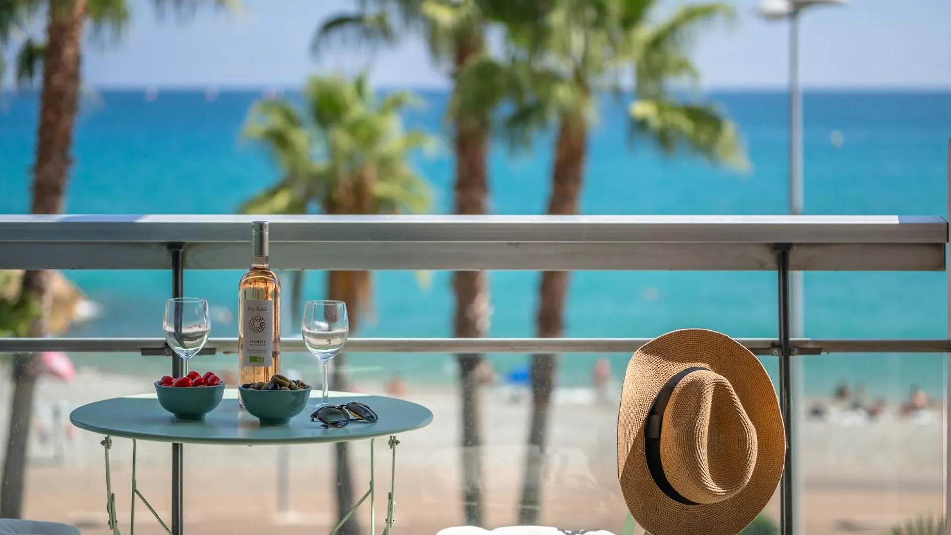Cosy & Chill Appartements - Superbe Vue Mer, Wifi & Clim Cagnes-sur-Mer