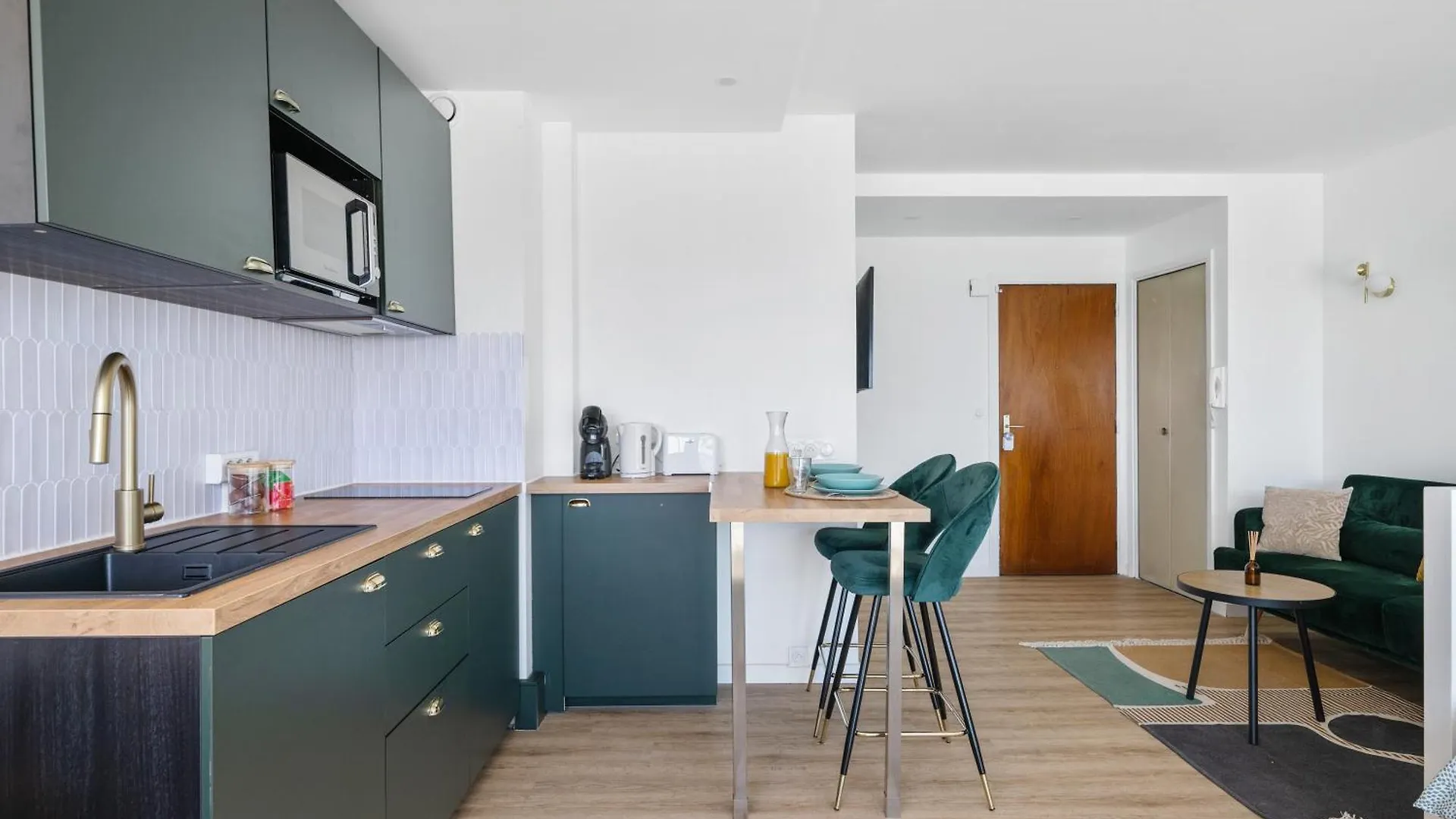 Cosy & Chill Appartements - Superbe Vue Mer, Wifi & Clim Cagnes-sur-Mer Frankrike